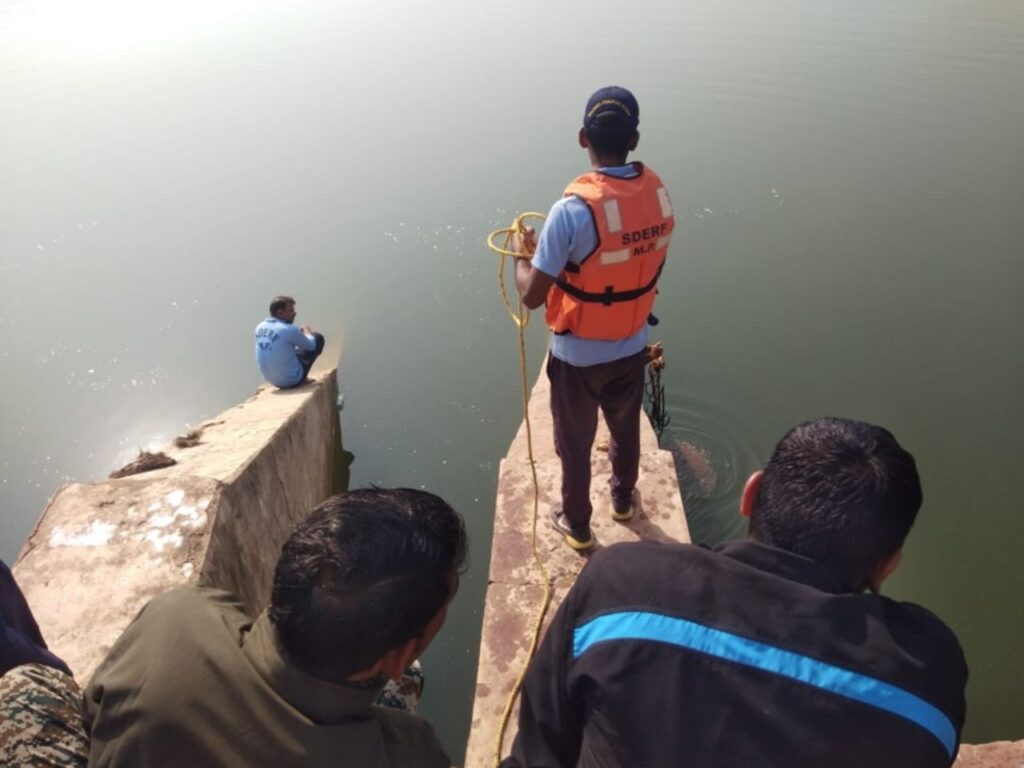 रमौआ डैम में डूबा युवक