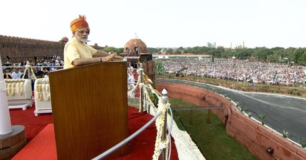 #INDIAFIRST लाल क़िले से बोले पीएम मोदी