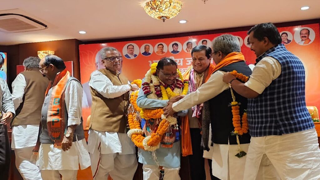 CM साय को किरणदेव दिलाएंगे BJP की सदस्यता